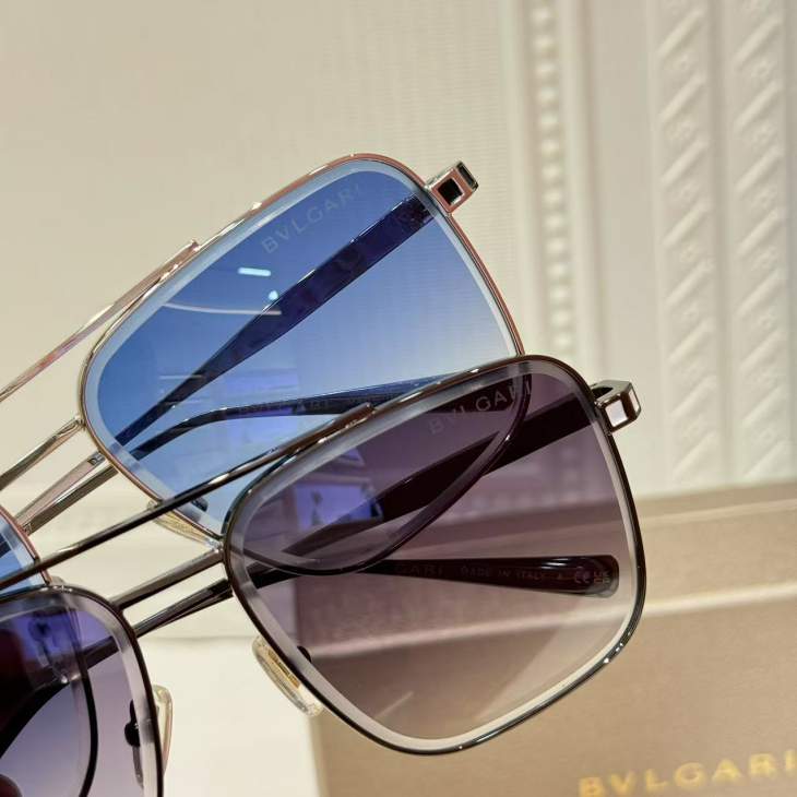 Picture of Bvlgari Sunglasses _SKUfw80535407fw
